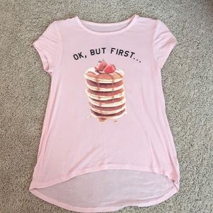 A Light Pink Short-Sleeve Shirt